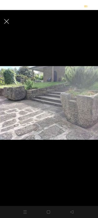Pias antigas em Granito