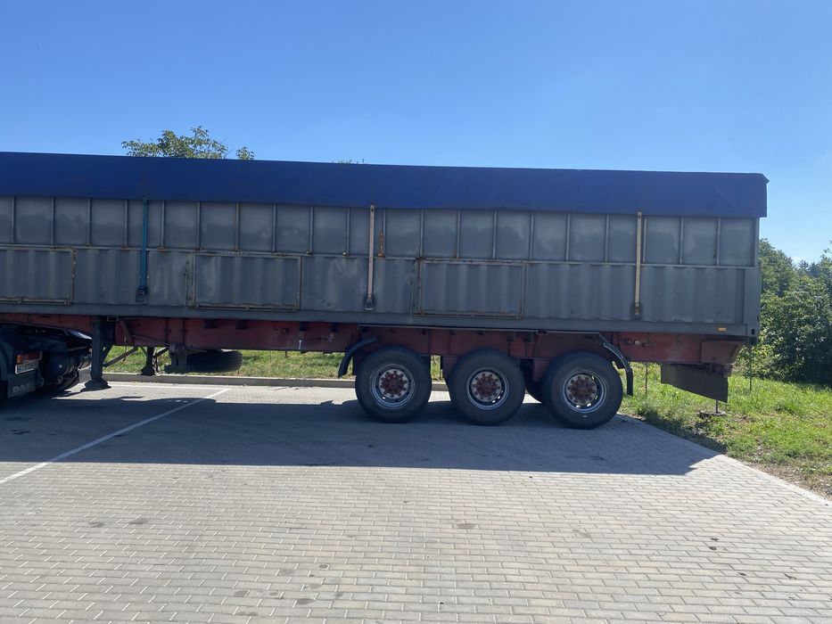 Напівпричіп-зерновоз контейнеровоз,на ходу можливий обмін,