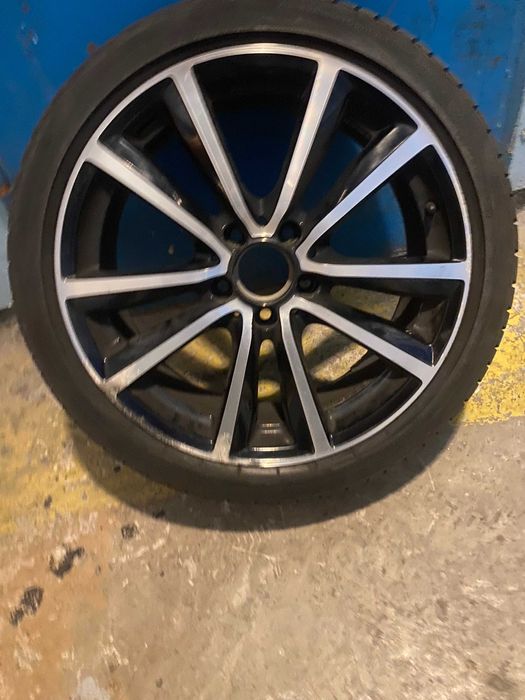 Felgi Koła Opony Zimowe 225/40/18 Mercedes Continental Czujniki RUNFLA