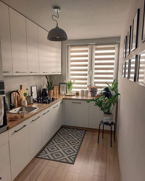 Роскошные тканевые ролеты на окна и двери