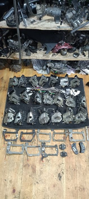 Замок двери передний/задний BMW e36/e34/e38/e39/e46