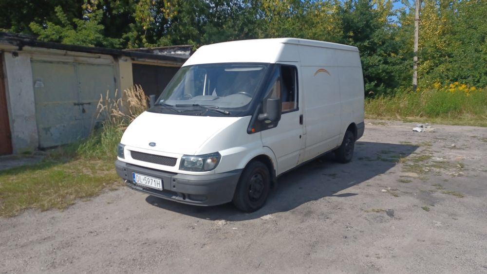 Transport przeprowadzki bus bagazowka uslugi transportowe