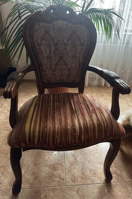 стул с подлокотниками под реставрацию