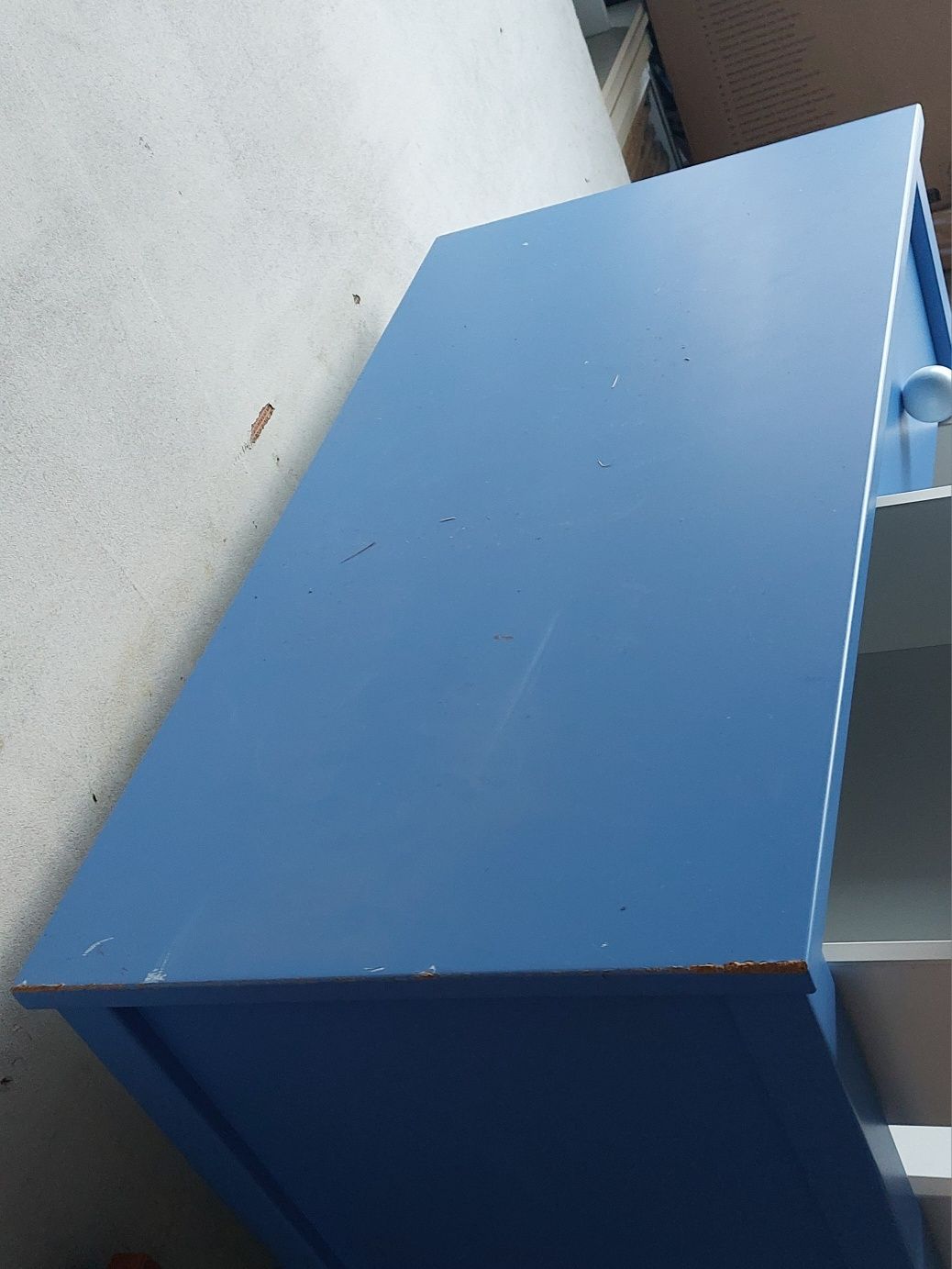 Duża komoda niebieska szafka z szufladami