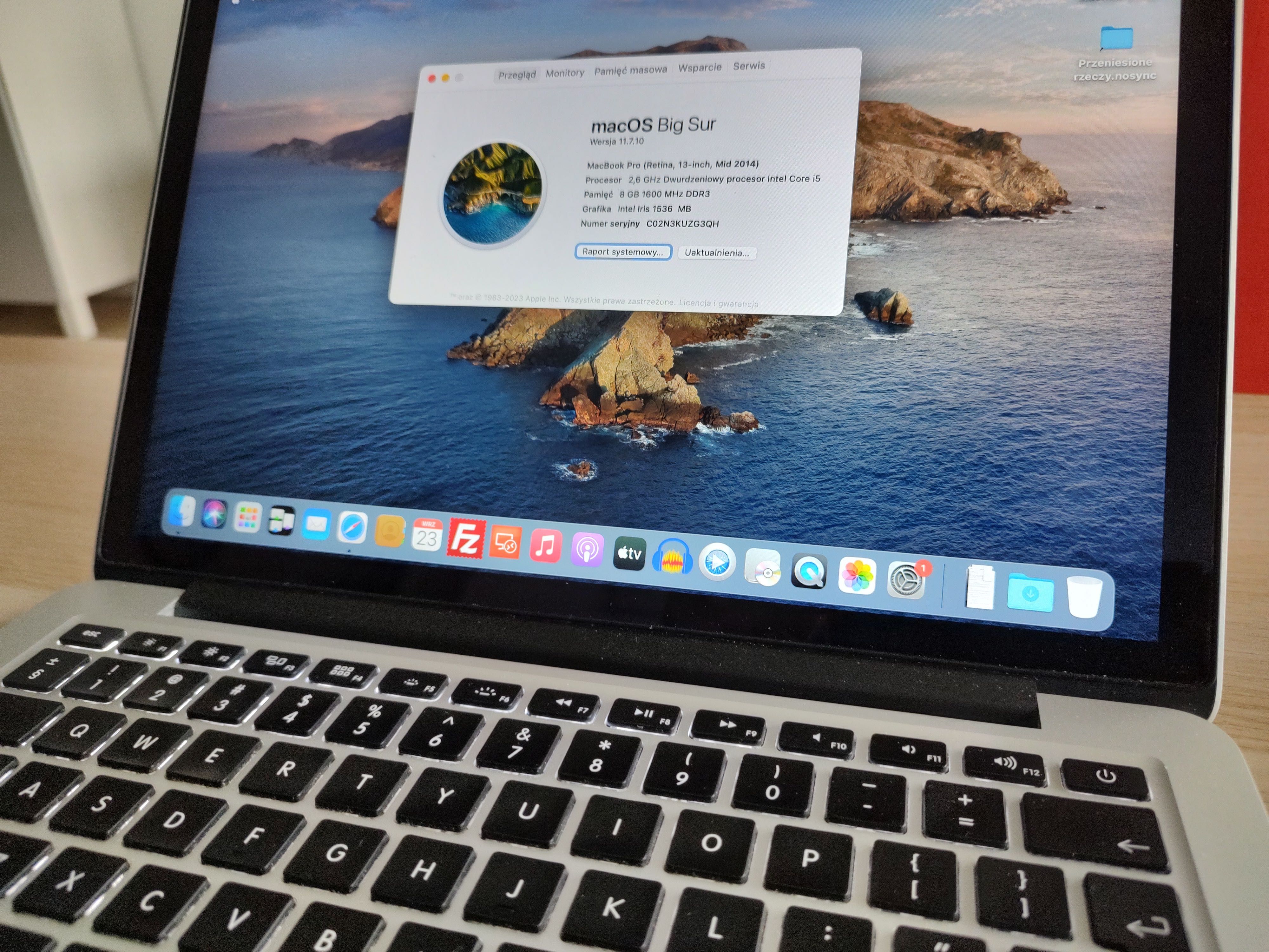 MacBook Pro 13 cali, 2014, 8GB RAM, 128GB SSD z USA