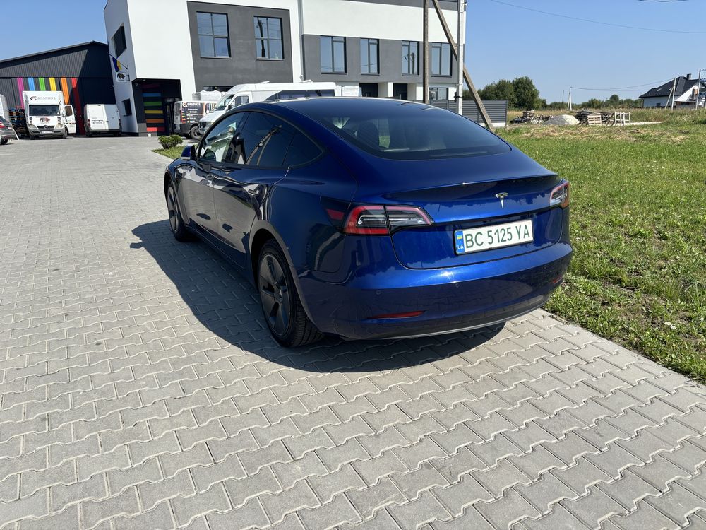 Tesla model 3 2019