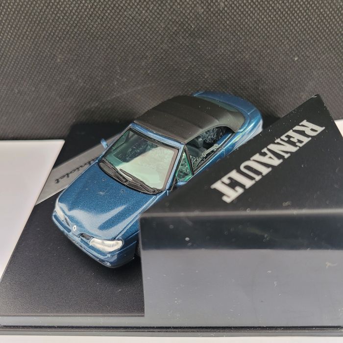 Carro miniatura Renault
