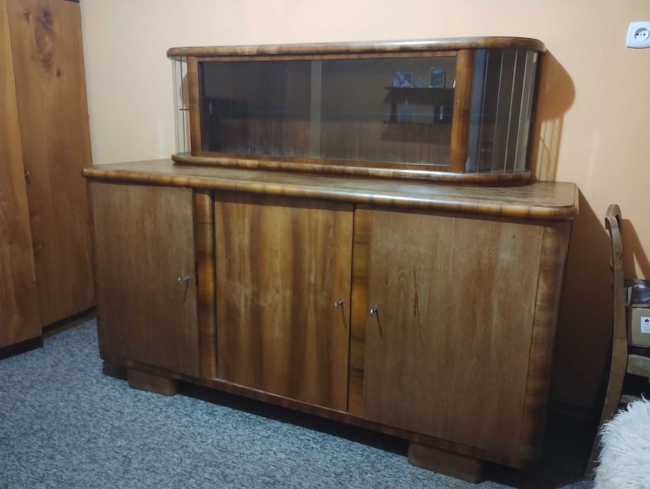 kredens lata 50. w dobrym stanie