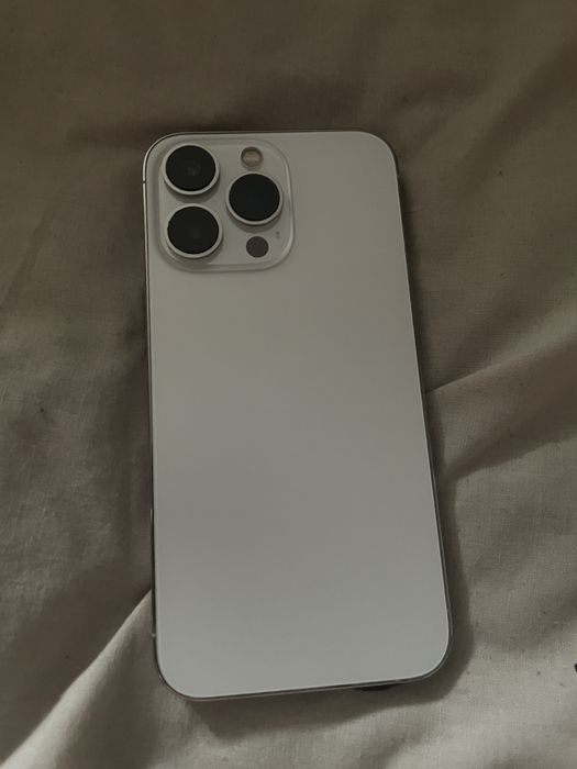 iPhone 13 Pro 128 icloud lock