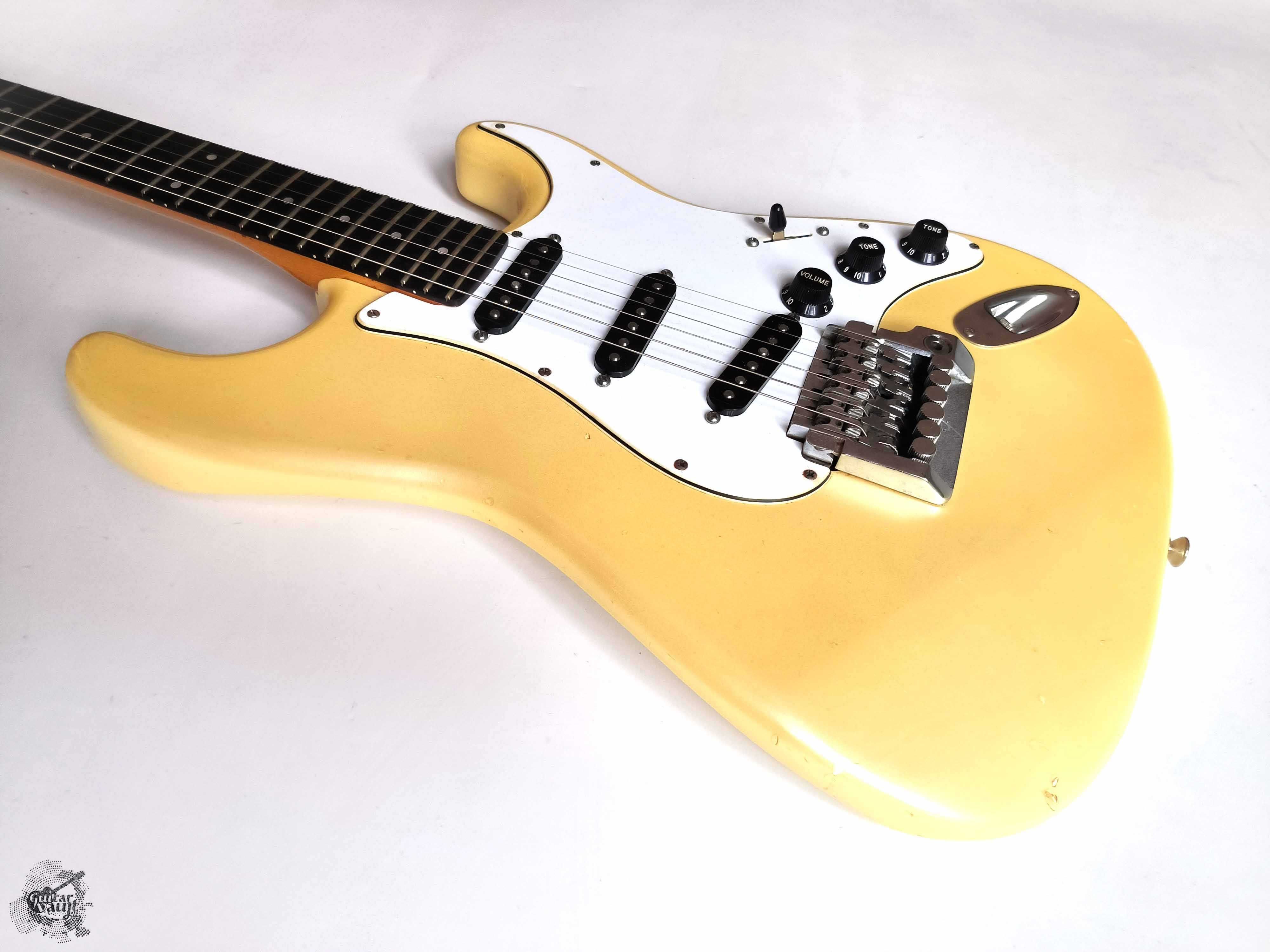 Fender® Contemporary Stratocaster® w/System III (AVRi '59 pups) '1985