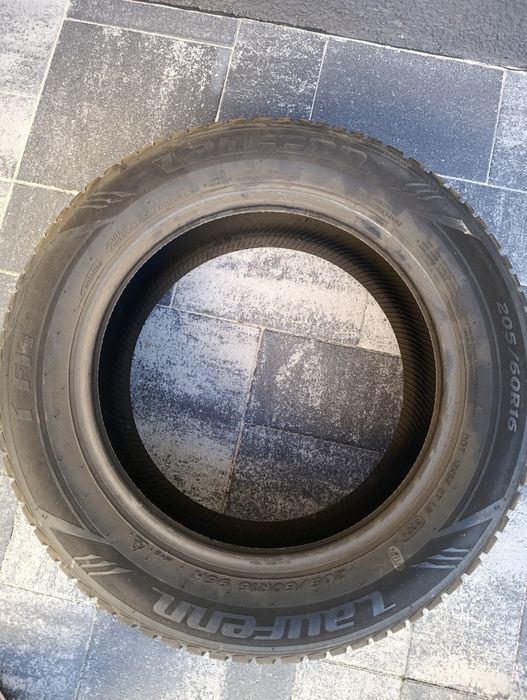 Продам шини зимові 16