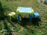 Stolik używany  z taborecikami używane dla dzieci