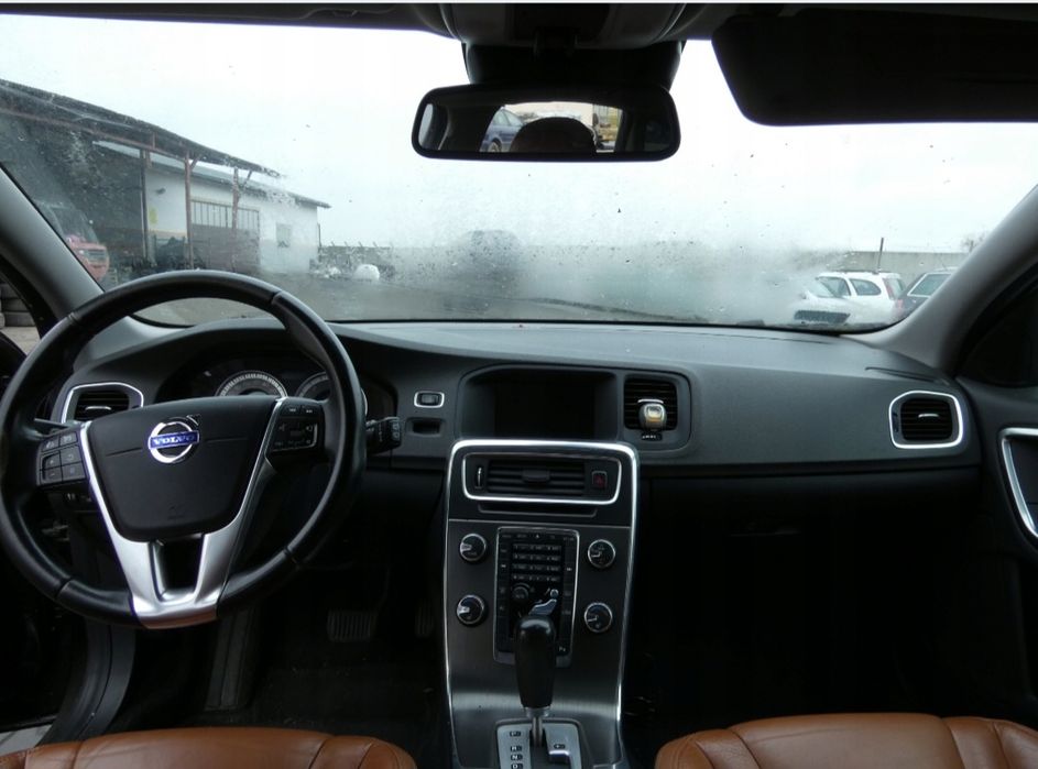 Montaż ,demontaż ,wymiana desek rozdzielczych ,pasów ,poduszek airbag