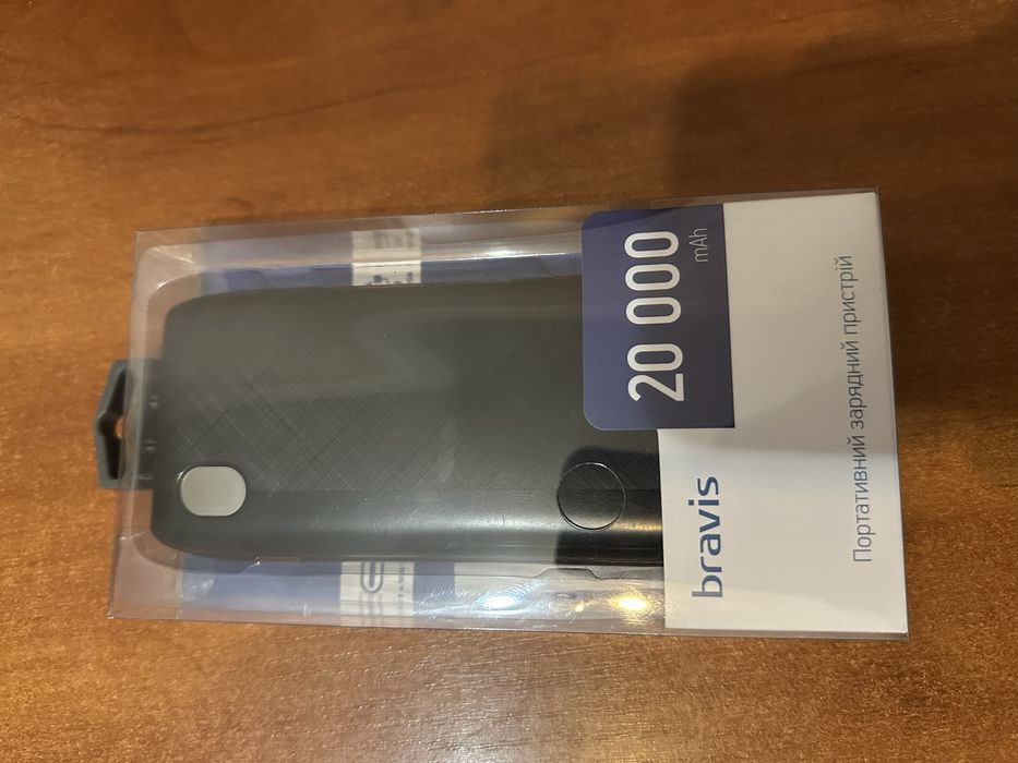 Павер банк 20000mah bravis
