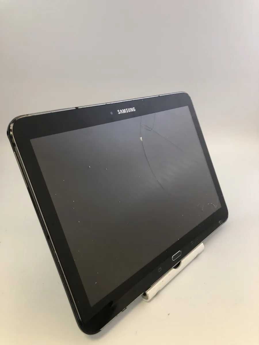 Samsung galaxy tab 3 10" 2 tablets 1 preto 1 branco ver descrição