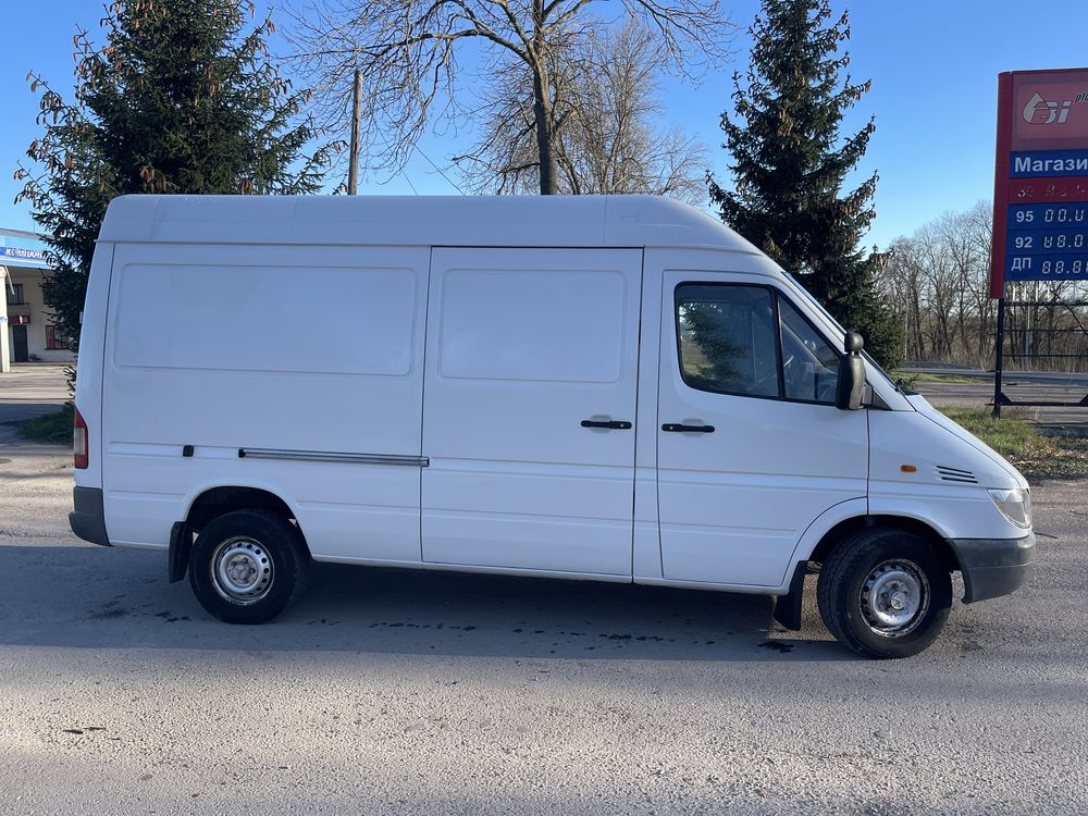 Mercedes sprinter спрінтер