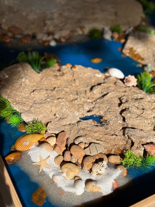 Mesa em Resina com decoração de mar