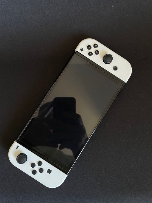 Нова Nintendo Switch OLED