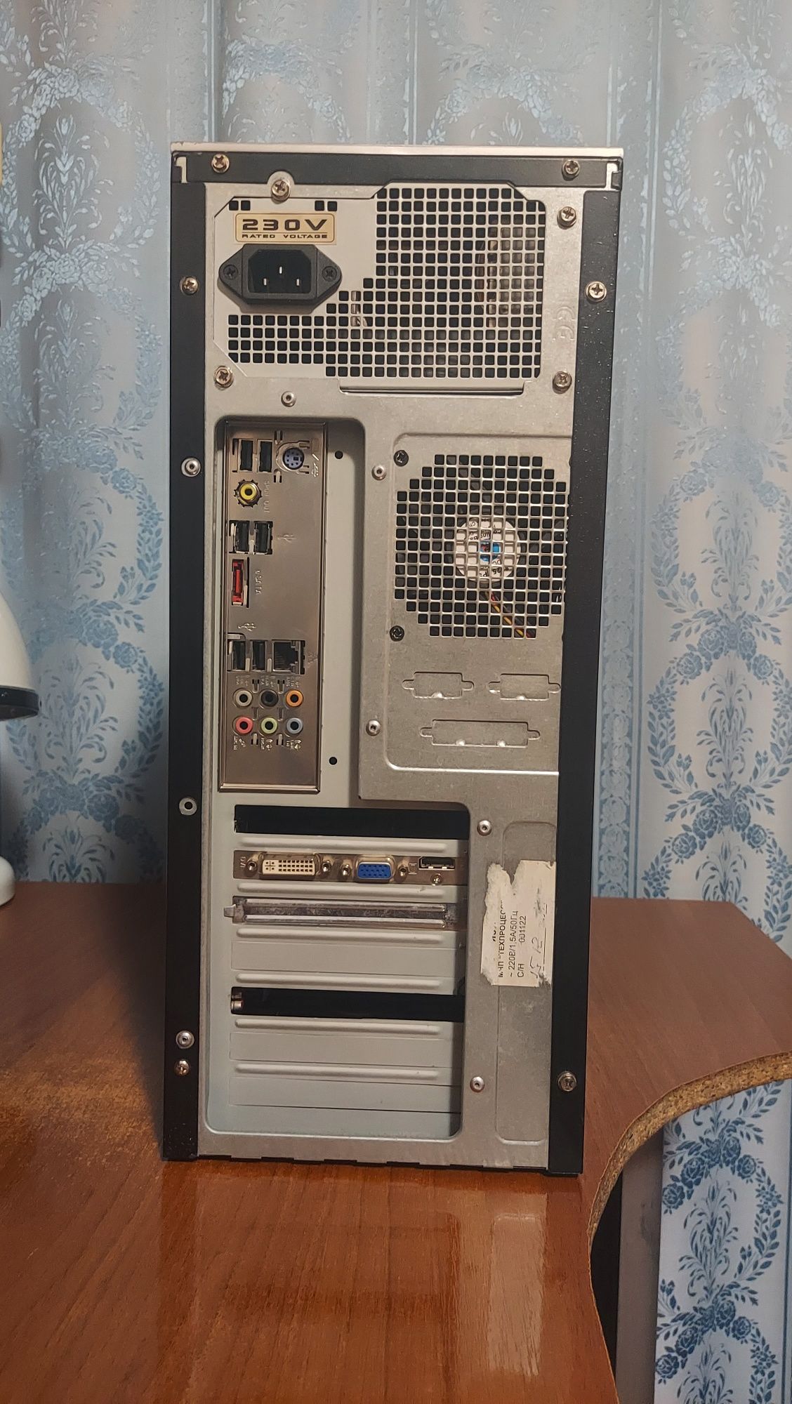 Продам системный блок б/у.