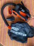 Samochodowy odkurzacz BLACK DECKER
