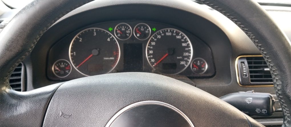 Audi A6 allroad em bom estado