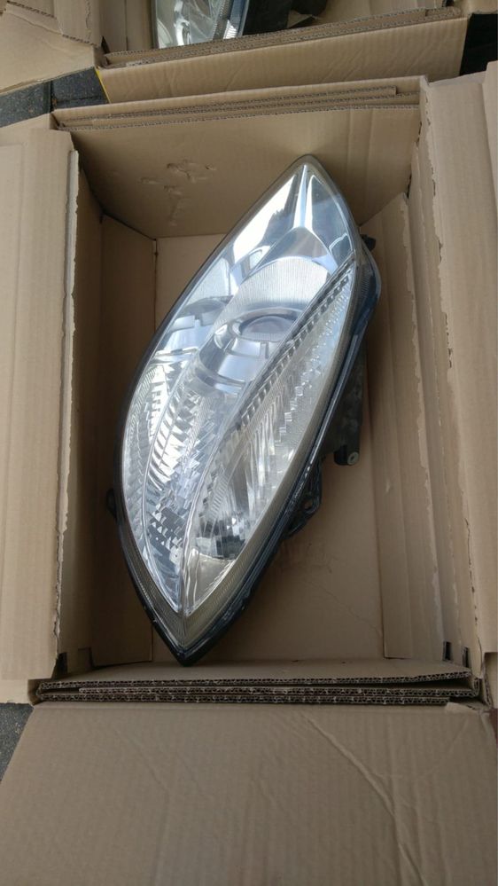 Lampy Skoda Roomster 2007r