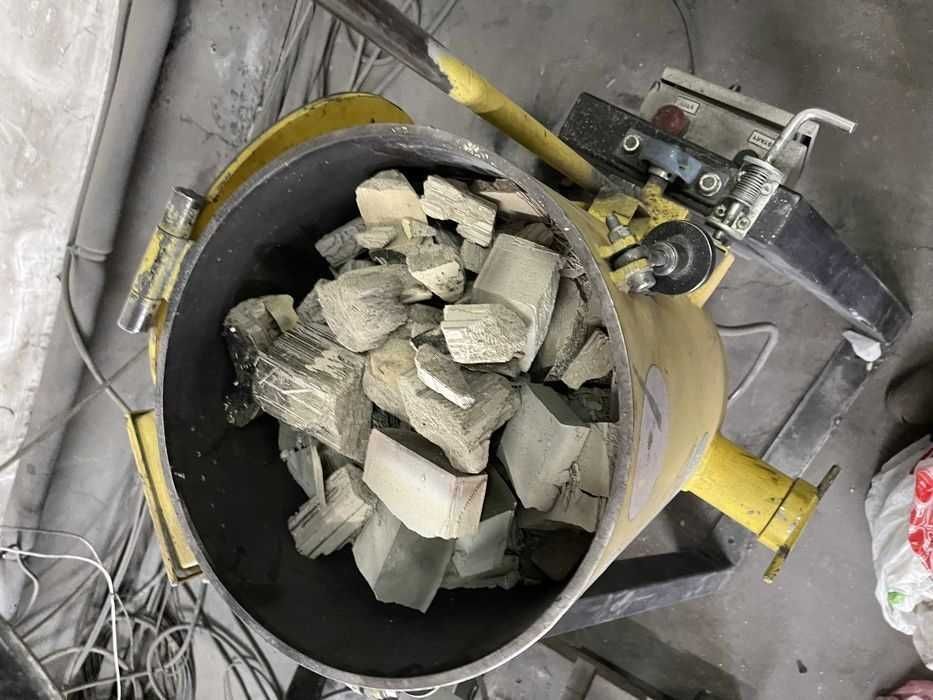 Прийом каталізаторів продати фільтр катализатор куплю, здати сдать