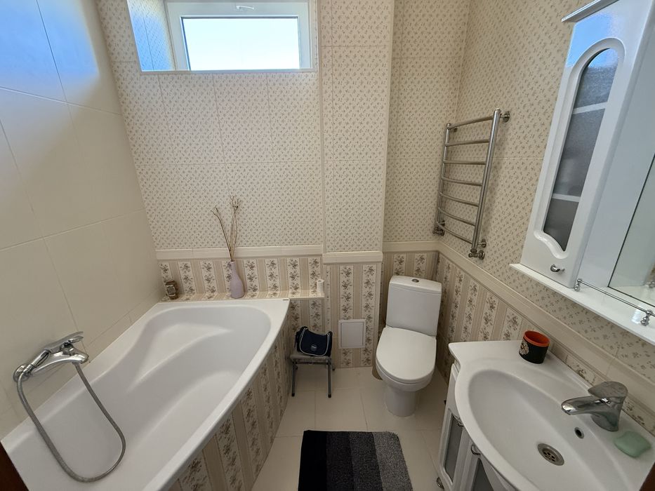 Продажа добротного дома на Перегоне.