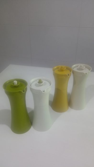 Galheteiros  tupperware