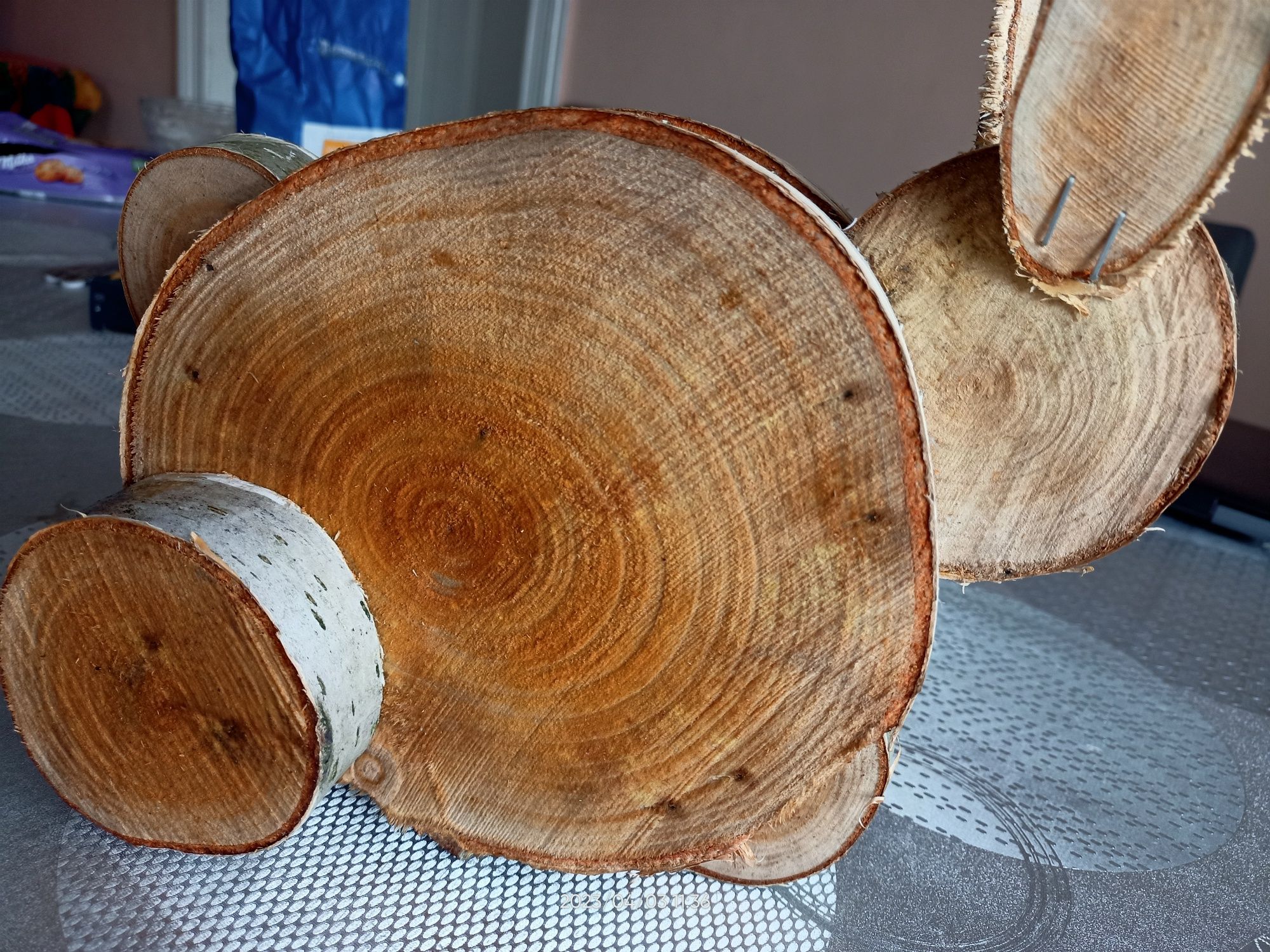 Drewniany Zając  brzoza .27cmx28cm
