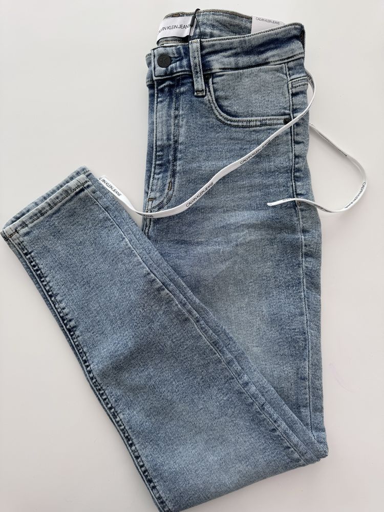 Джинсы Calvin Klein Jeans
