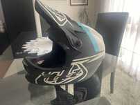 Capacete TroyLeeDesigns D3