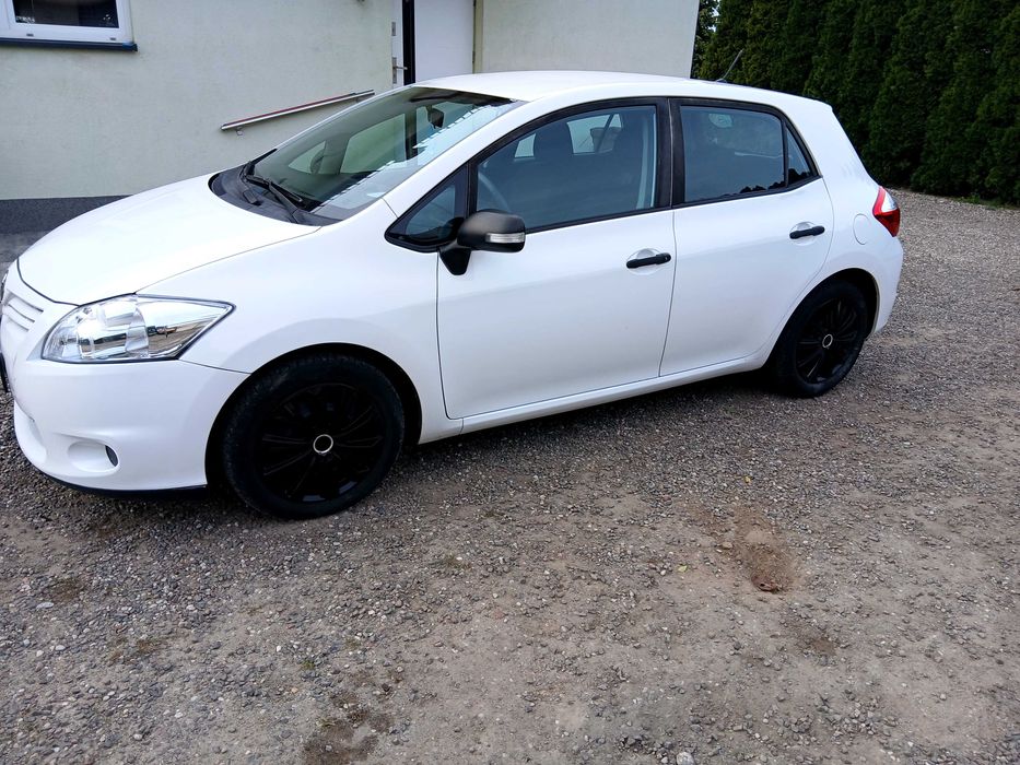 Toyota Auris 2010