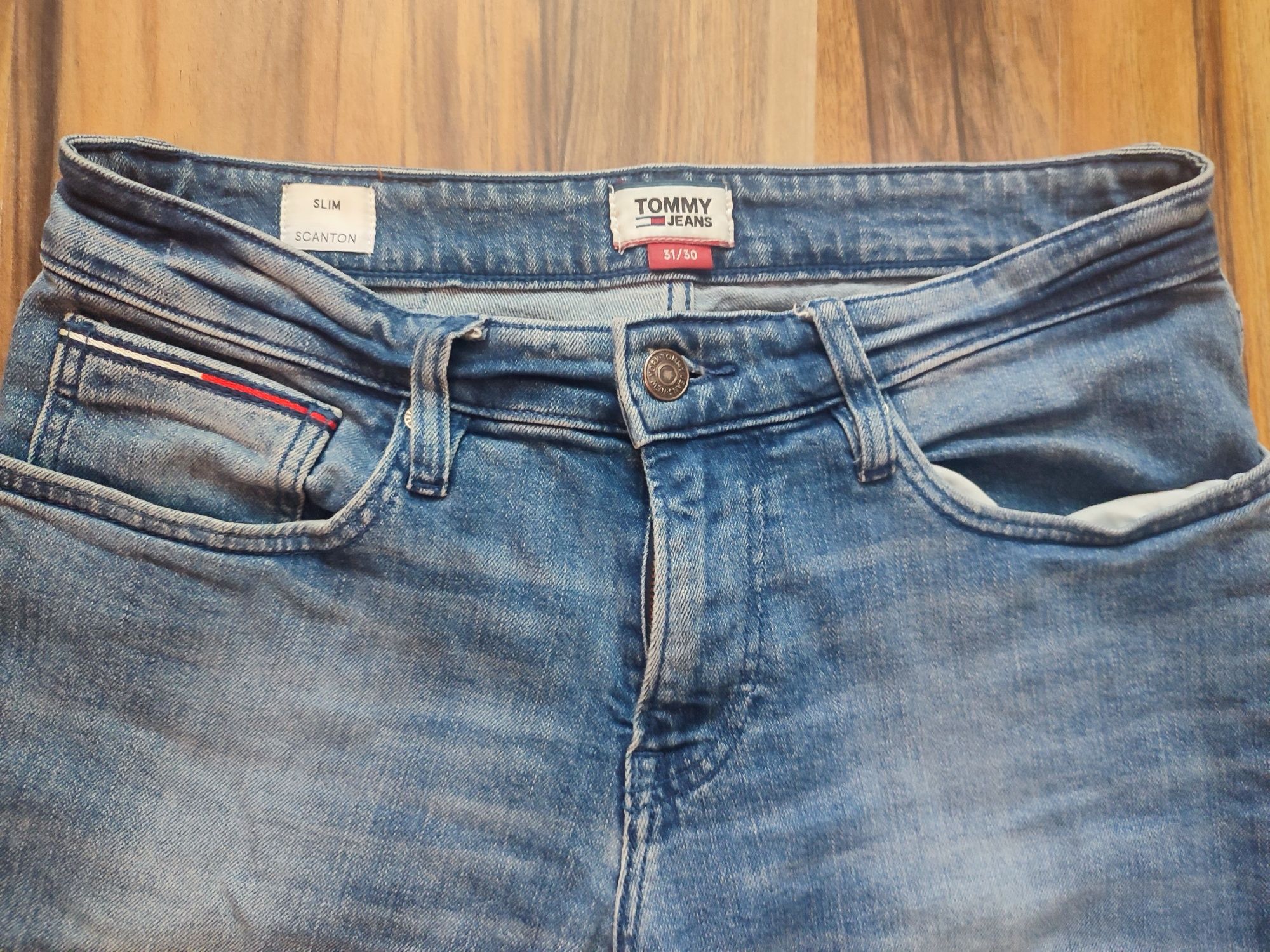 Spodnie jeansy Tommy Hilfiger 30/31