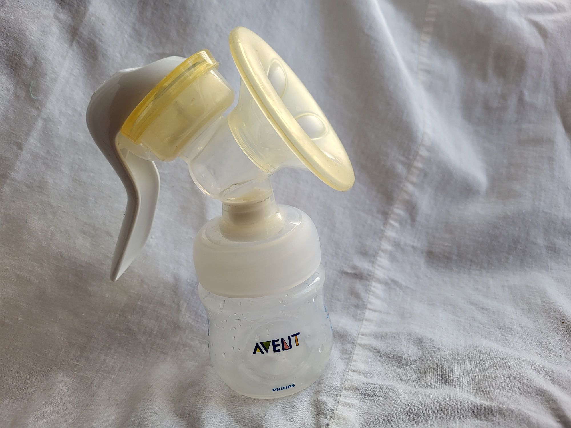 Молокоотсос philips Avent