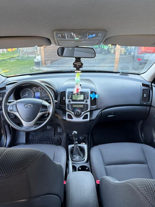 Hyundai i30 CW 1.6 benzyna bdb stan prywatny