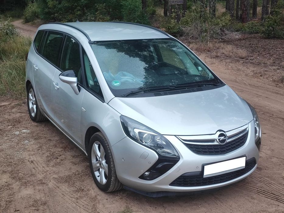 Opel Zafira 2.0 CDTI 165KM Cosmo BiXenon Nawigacja Automat Kamera