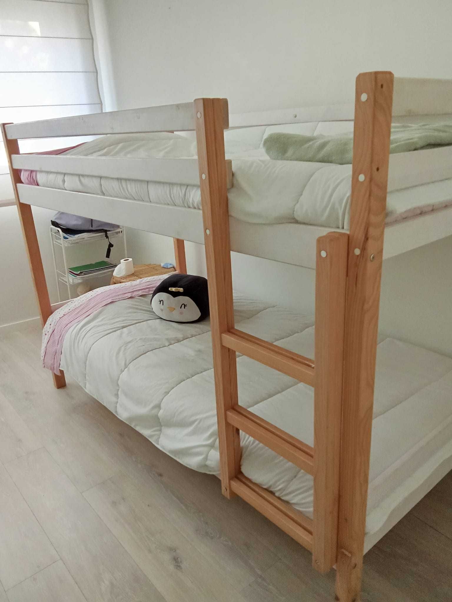Beliche JUMPER 8K 90x190 cm em pinho – branco e natural – Conforama