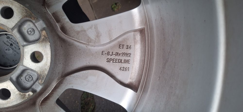 Zimowe koła Audi E Tron Q7