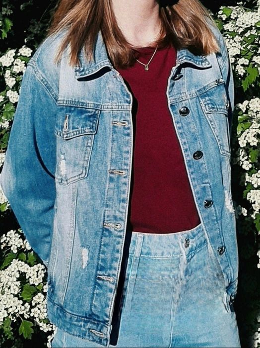 Джинсова куртка жіноча