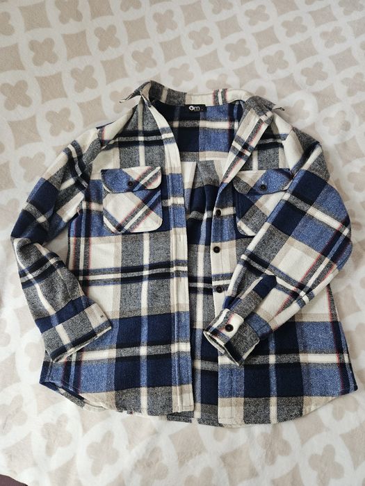 Стильна рубашка в клітинку