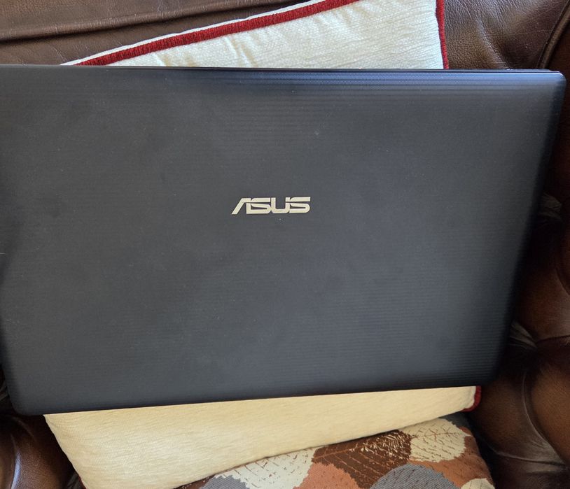 PC ASSUS 17 polegadas