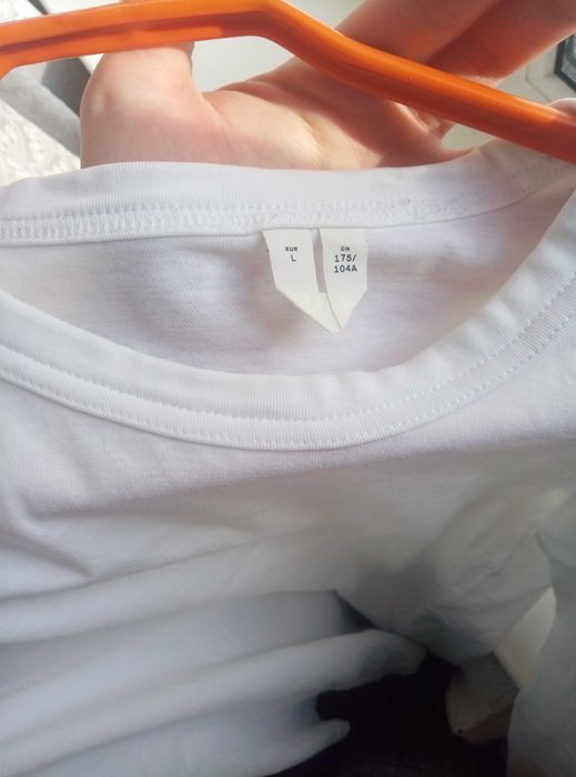 Лонгслів марки ARKET, чоловічий, білий