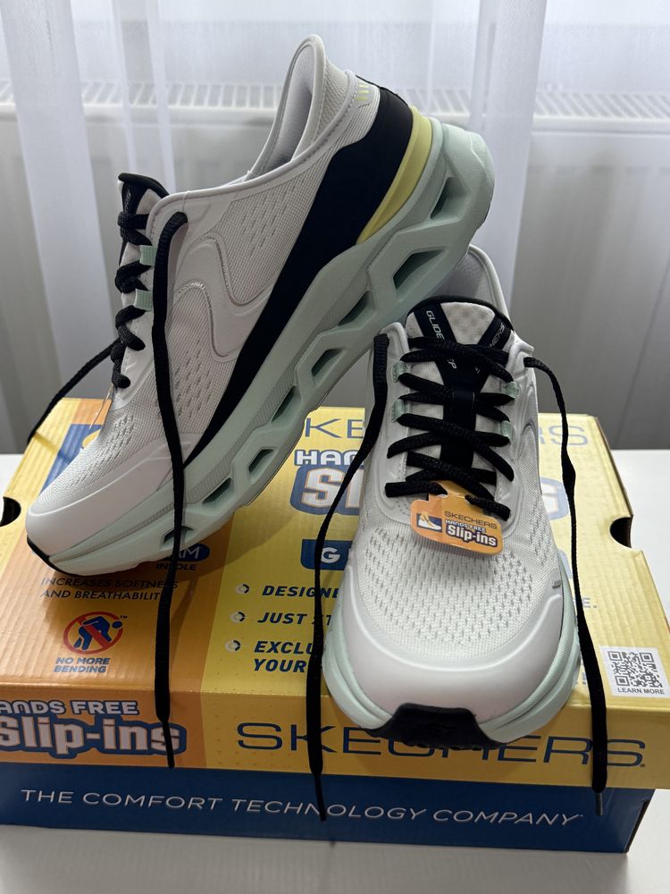 Кросівки жіночі Skechers