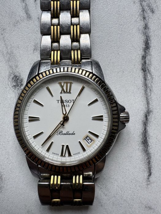 Годинник Tissot, чоловічі, бу гарний стан.