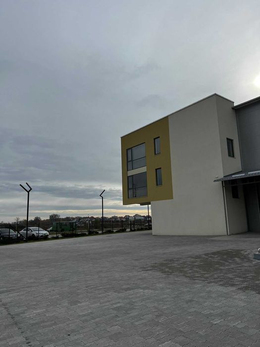 Оренда складу 2000м2 район ГАЛИЦЬКОГО ПЕРЕХРЕСТЯ