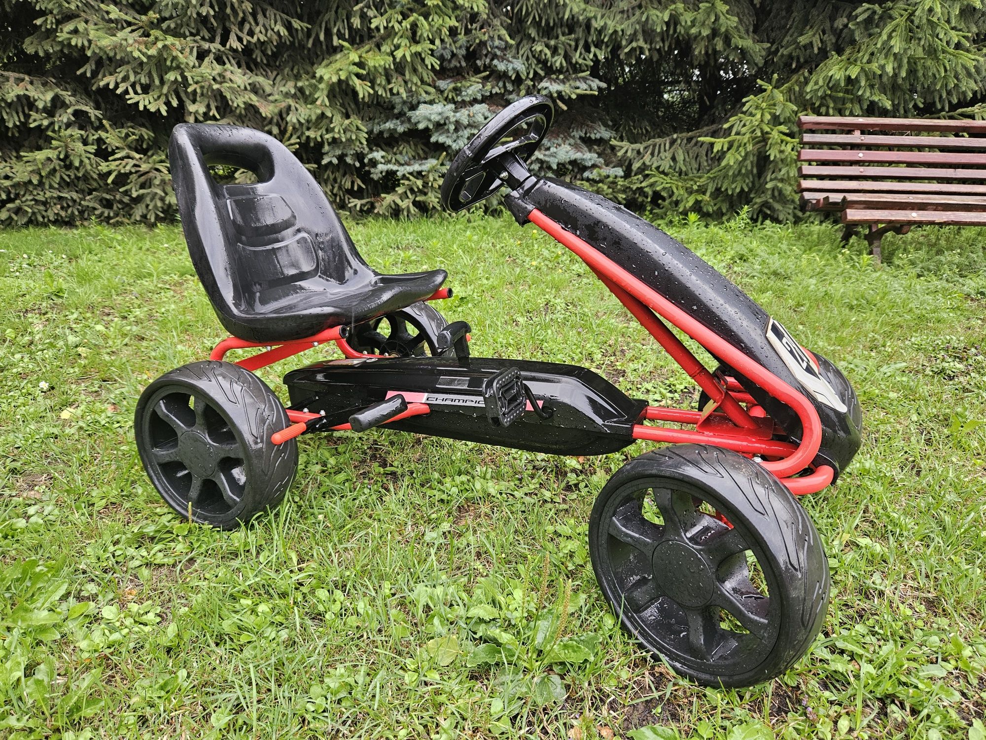 Gokart na pedały dla dzieci