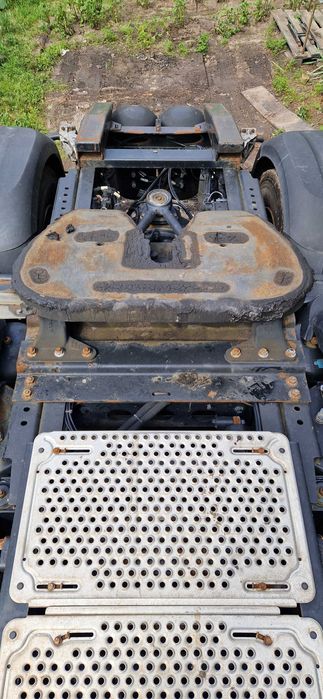 Сідельний зчипний пристрій (сідло)