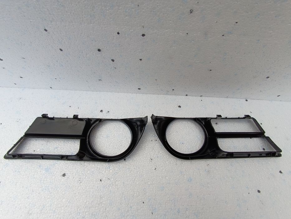 Ramka kratka zderzaka Toyota Corolla  Verso