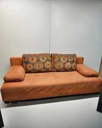 Sofa/łóżko pomarańczowe